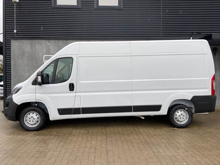 Peugeot Boxer 2,2 333 L3H2 BlueHDi Premium 140HK Van 6g