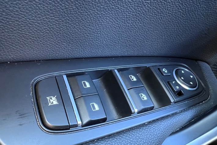 Grå Kia Ceed fra 2021