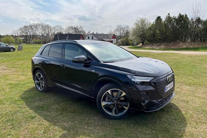 Sort Audi Q4 e-tron fra 2022