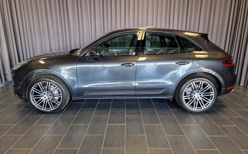 Porsche Macan S