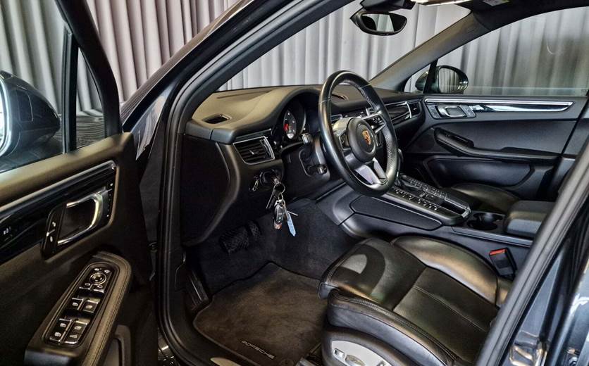 Porsche Macan S