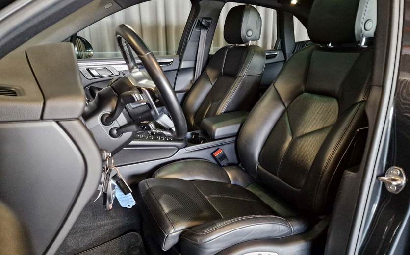 Porsche Macan S