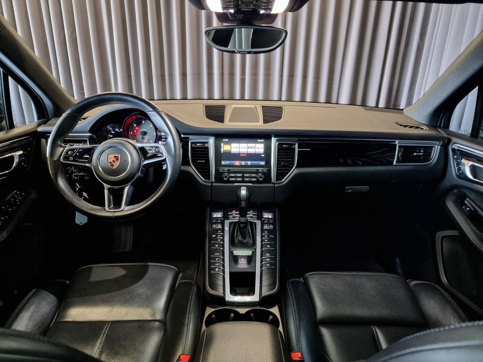 Porsche Macan S