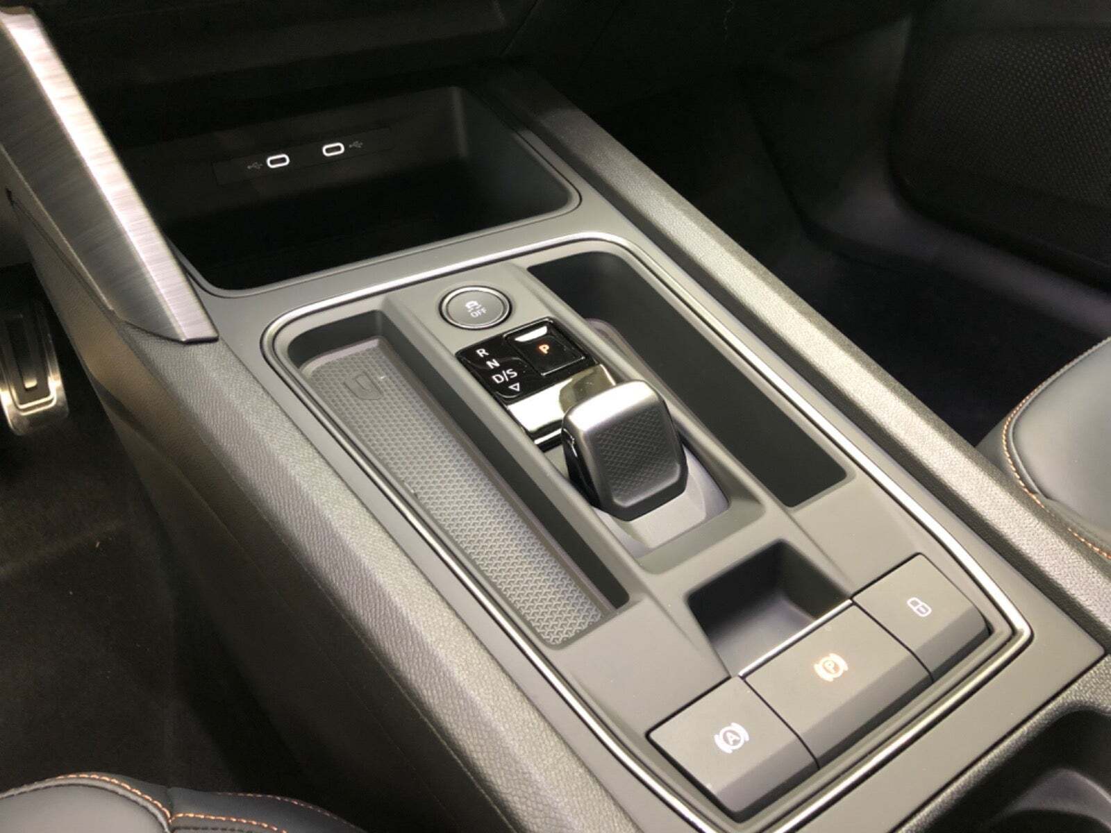 Blå Cupra Formentor fra 2023