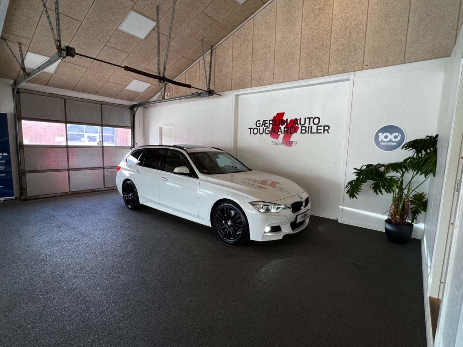 Hvid BMW 330d fra 2016