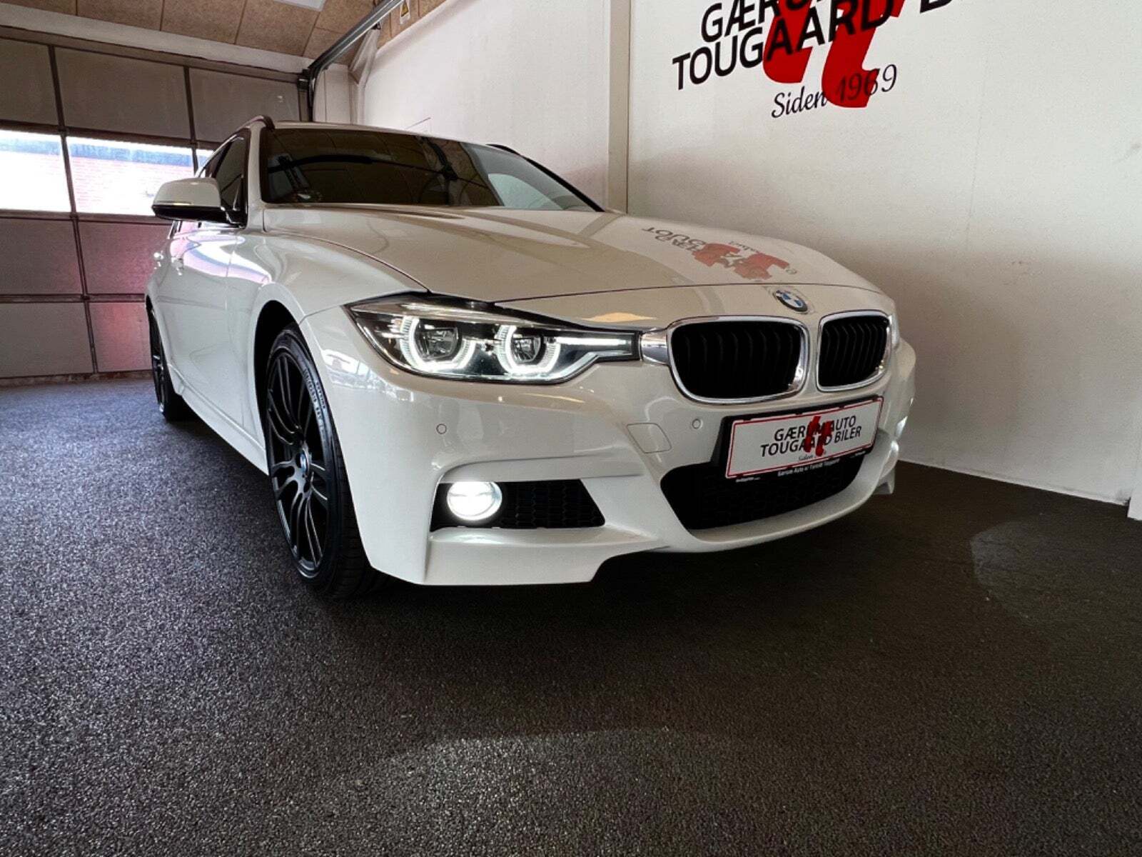 Hvid BMW 330d fra 2016