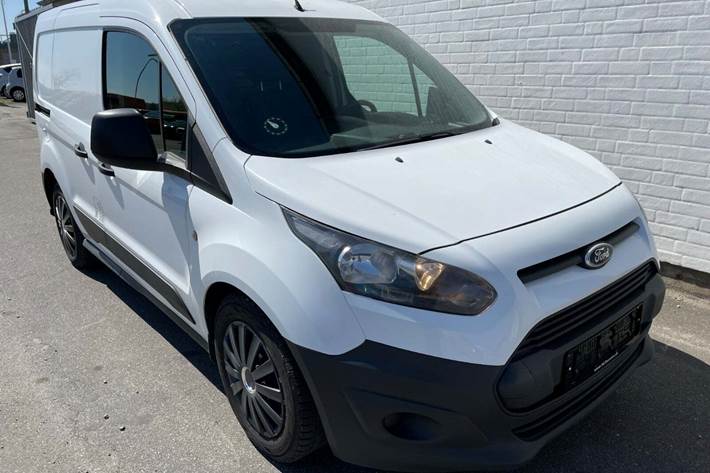 Hvid Ford Transit Connect fra 2014