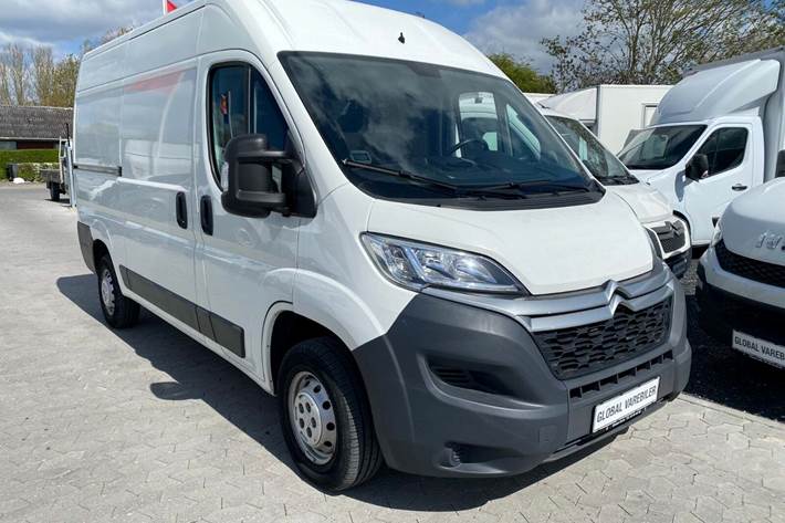 undefined Citroën Jumper 33 fra 2019 set udefra