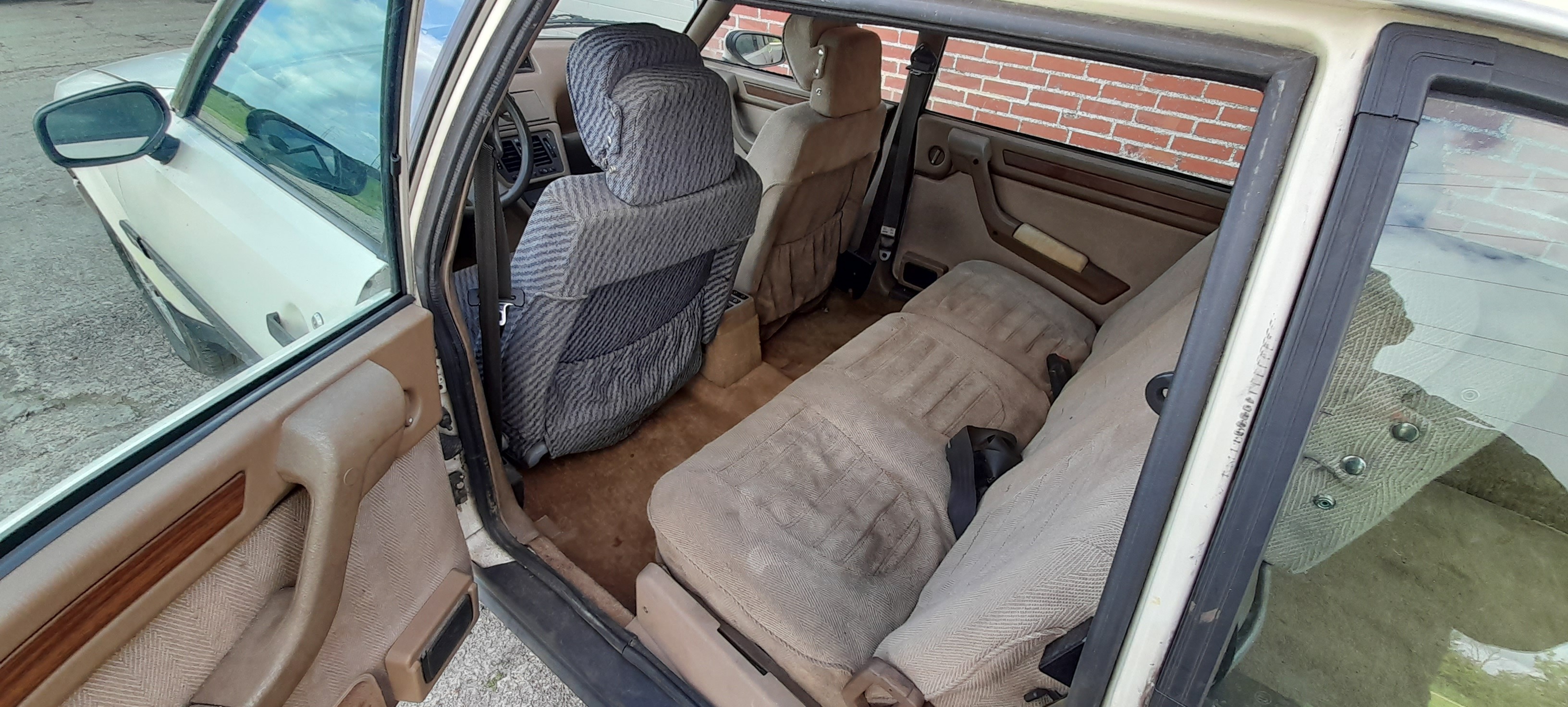 Hvid Citroën CX fra 2018