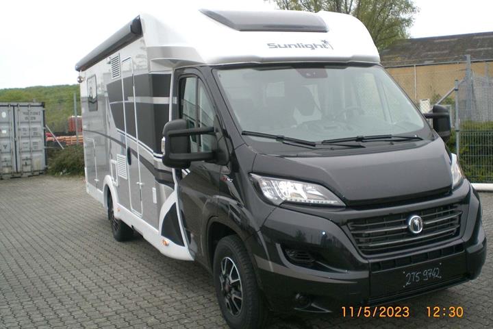 Sort Fiat Sunlight fra 2022