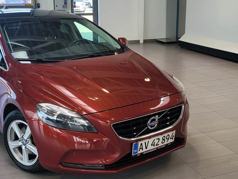 Volvo V40 1,6 MV84