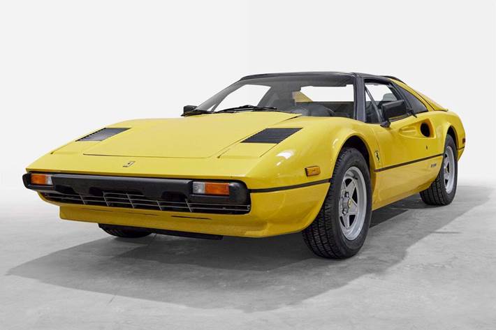 Gul Ferrari 308 fra 1981