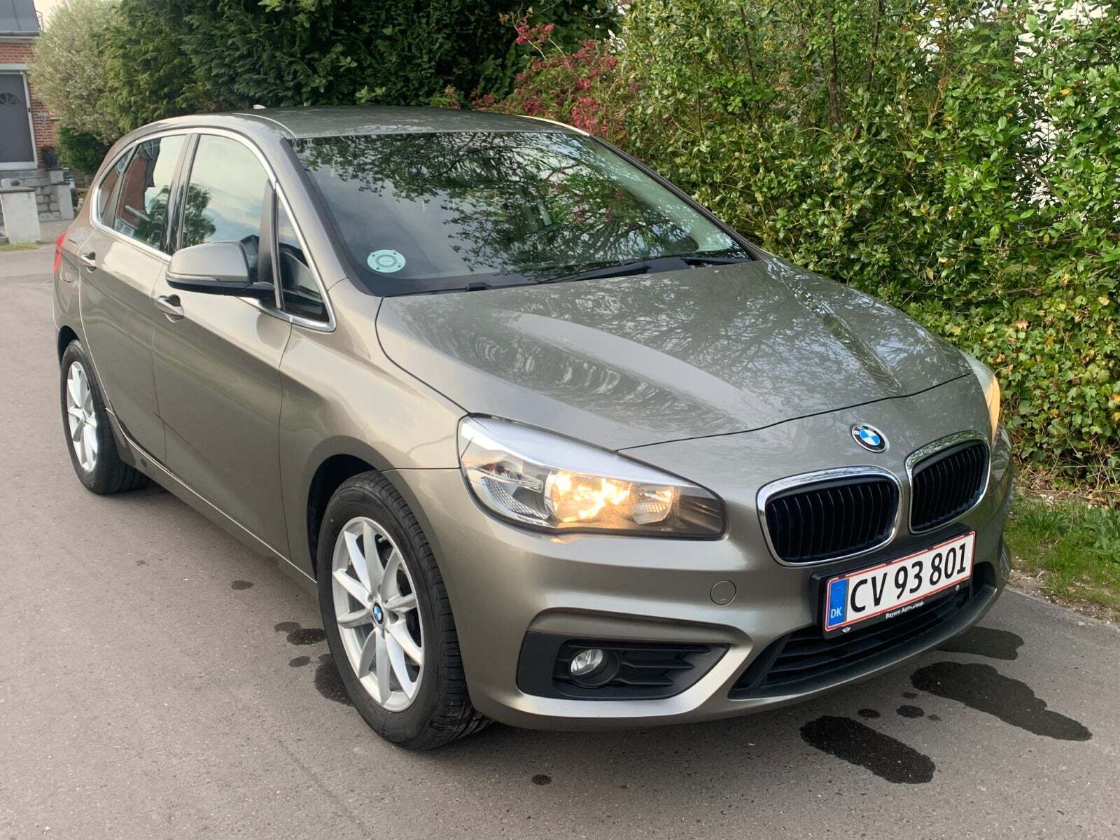 undefined BMW 218d fra 2016