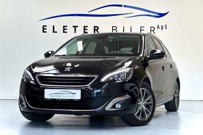 Sort Peugeot 308 fra 2017