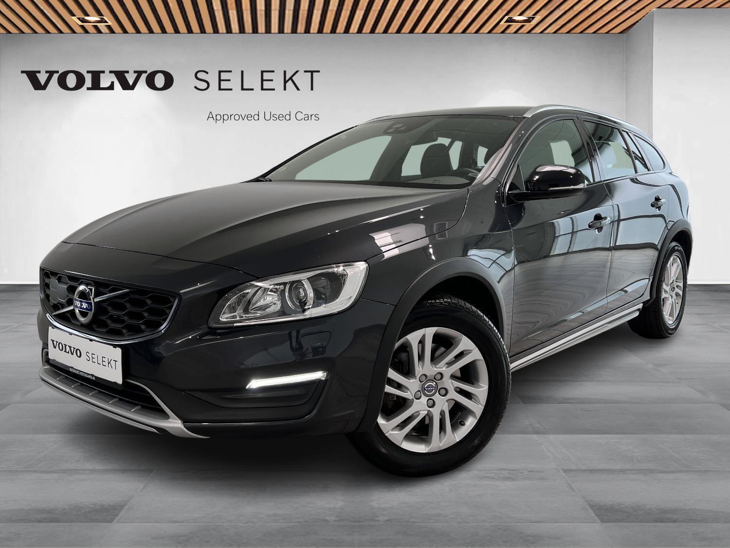 Guide til Volvo V60 Cross Country D3 Momentum (Årgang 06/2015 - 03/2017)