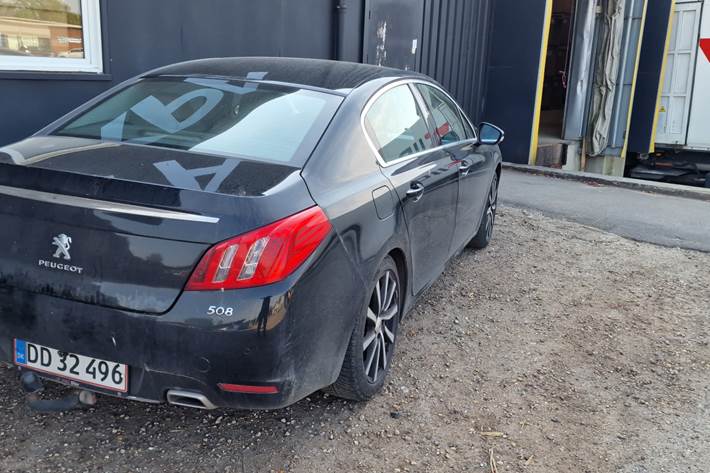 Sort Peugeot 508 fra 2011