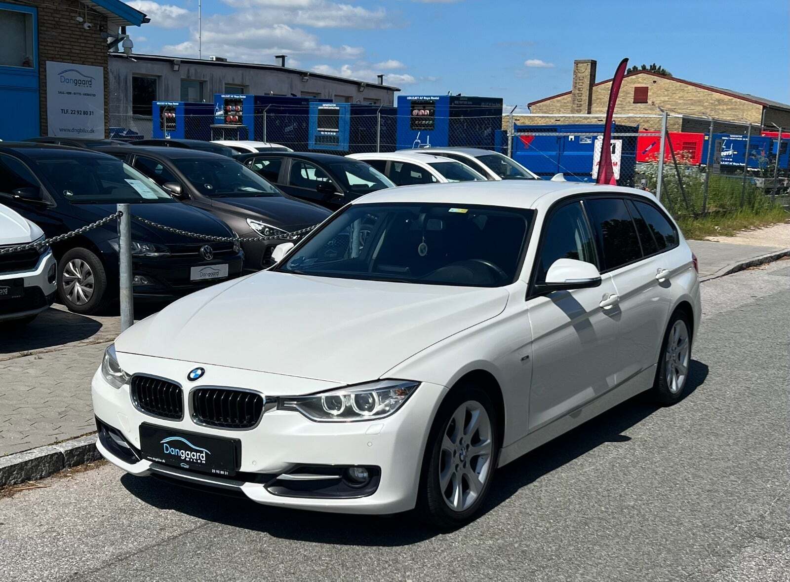 Hvid BMW 320d fra 2014