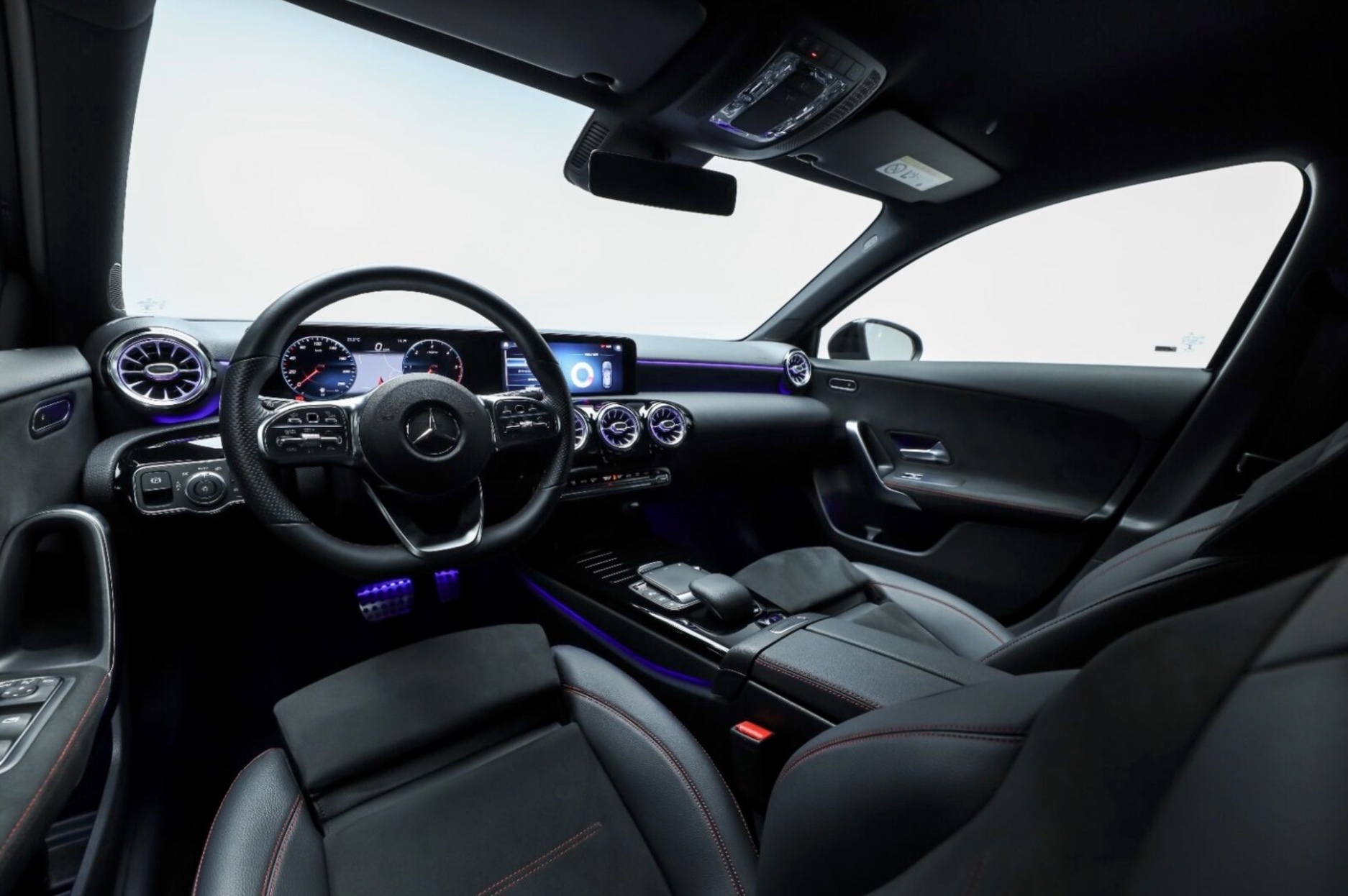 Sort Mercedes A-Klasse fra 2020