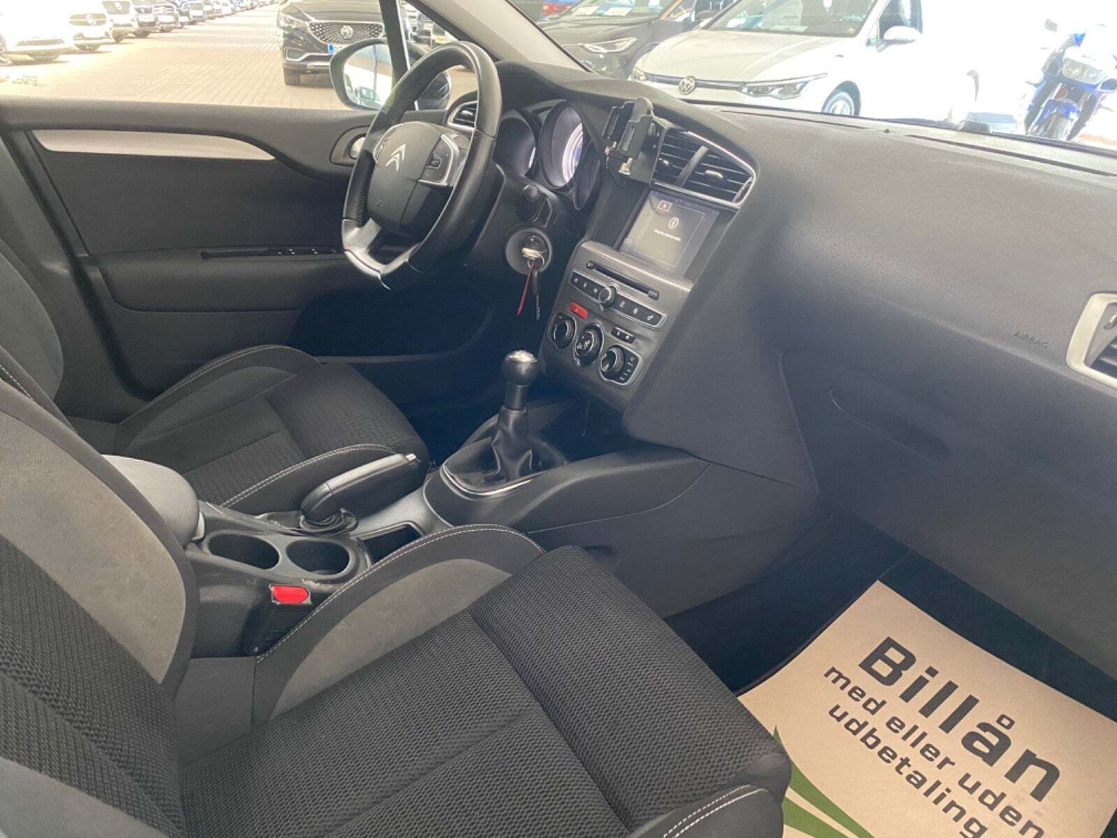 Sort Citroën C4 fra 2015