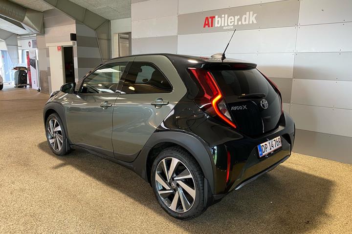 Grøn Toyota Aygo X fra 2022
