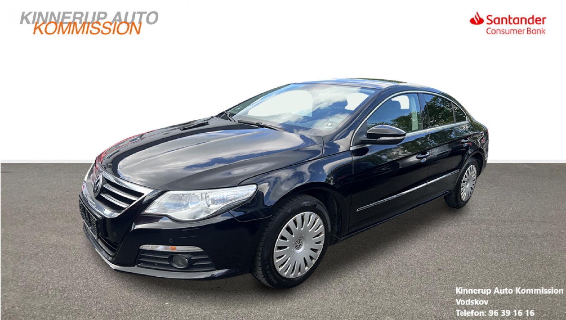 Sort VW Passat fra 2011