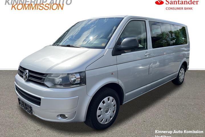 Sølv VW Caravelle fra 2013