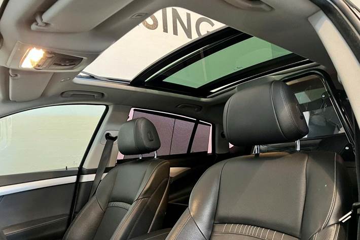 Grå BMW 530d fra 2014