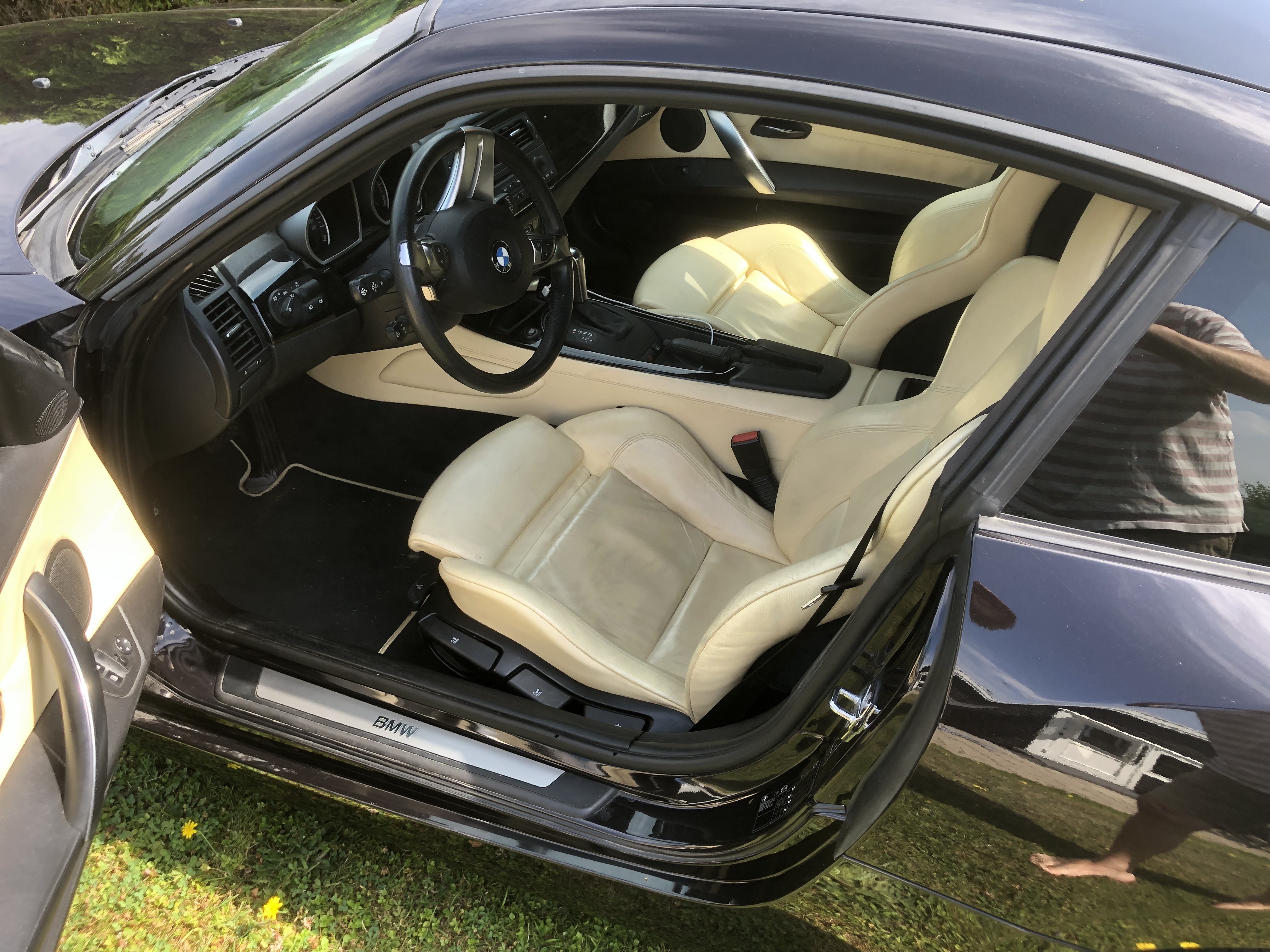 Sort BMW Z4 fra 2007