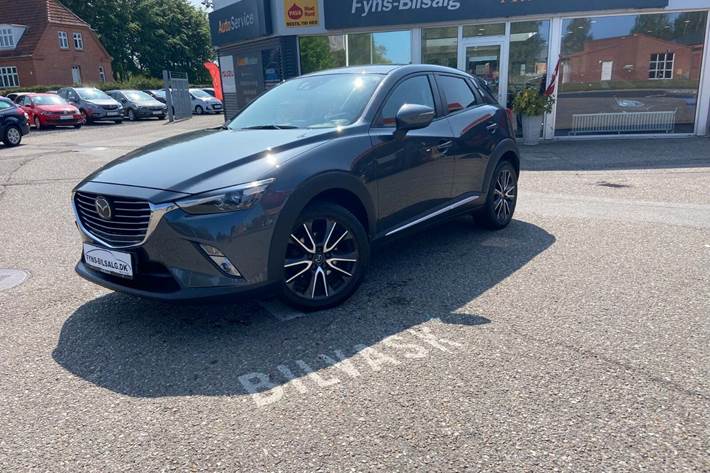 Grå Mazda CX-3 fra 2015