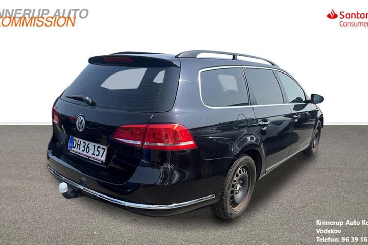 Sort VW Passat fra 2012