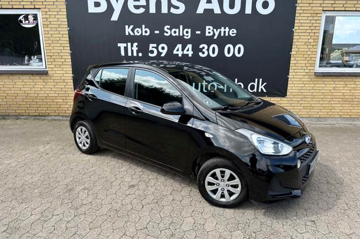 Sort Hyundai i10 fra 2017