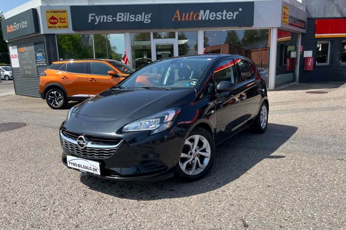 Grå Opel Corsa fra 2016