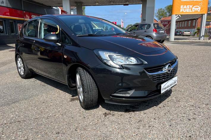 Grå Opel Corsa fra 2016