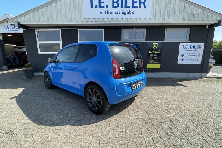 Blå VW up fra 2015