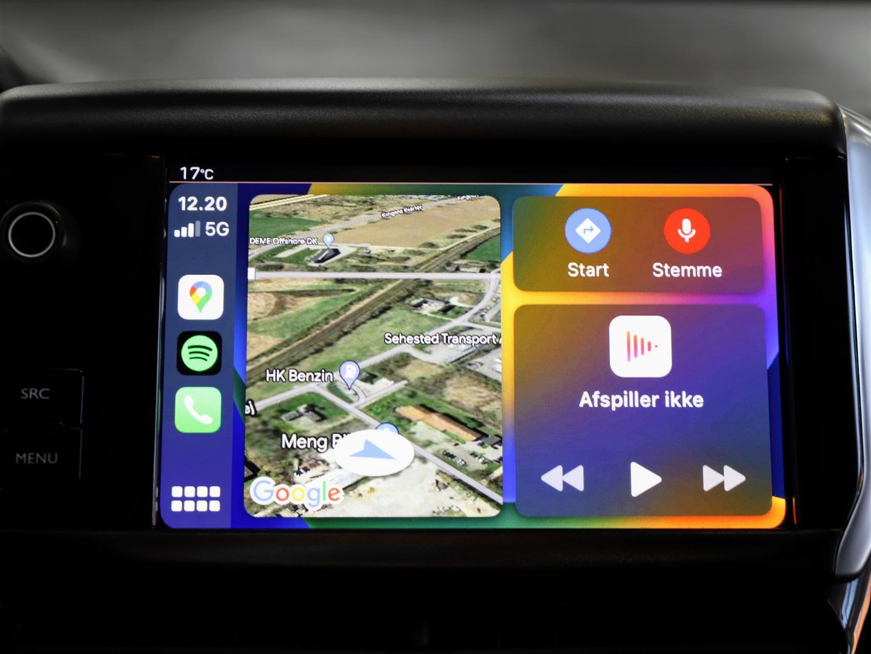 Sort Peugeot 2008 fra 2017