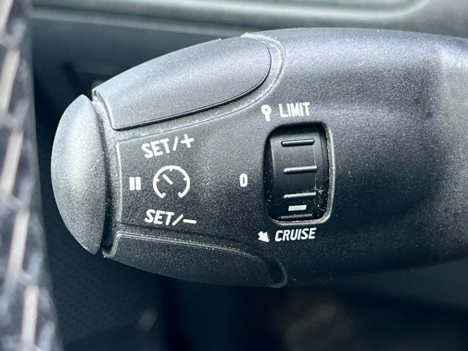 undefined Peugeot 2008 fra 2017