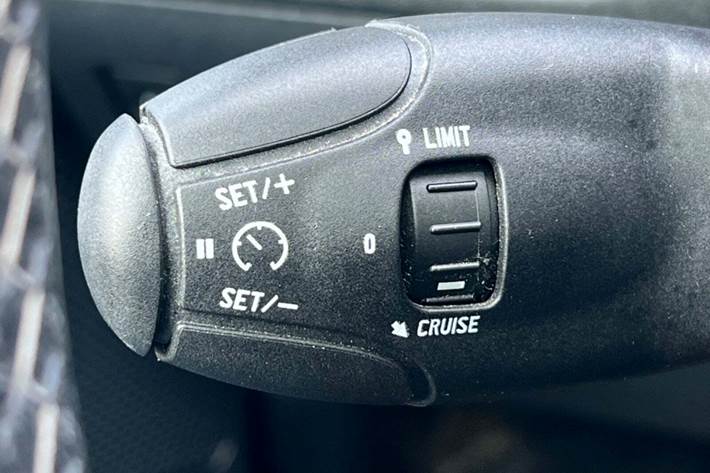 undefined Peugeot 2008 fra 2017