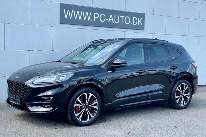 Sort Ford Kuga fra 2020