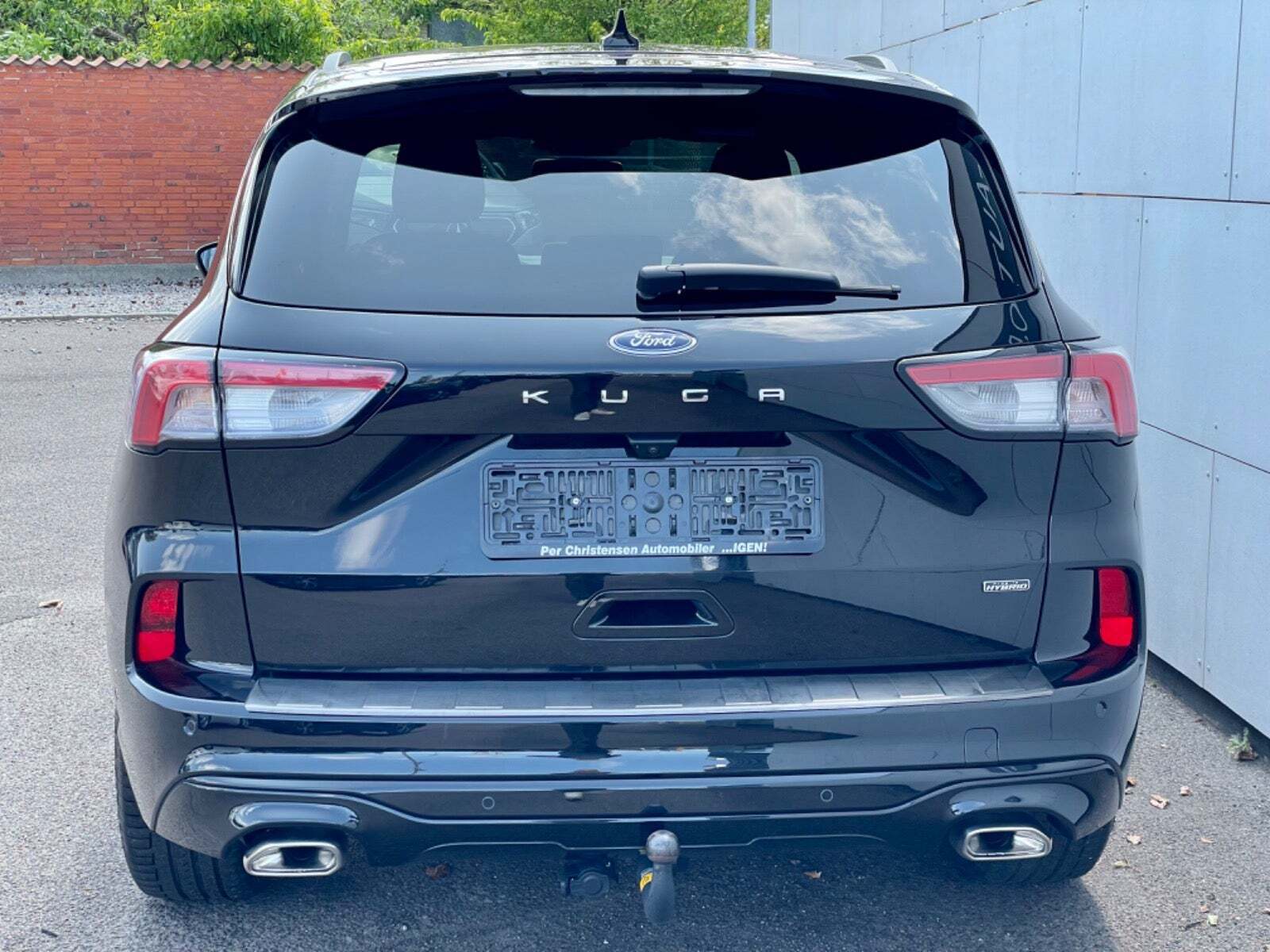 Sort Ford Kuga fra 2020