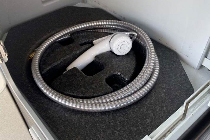 Grå VW California fra 2018