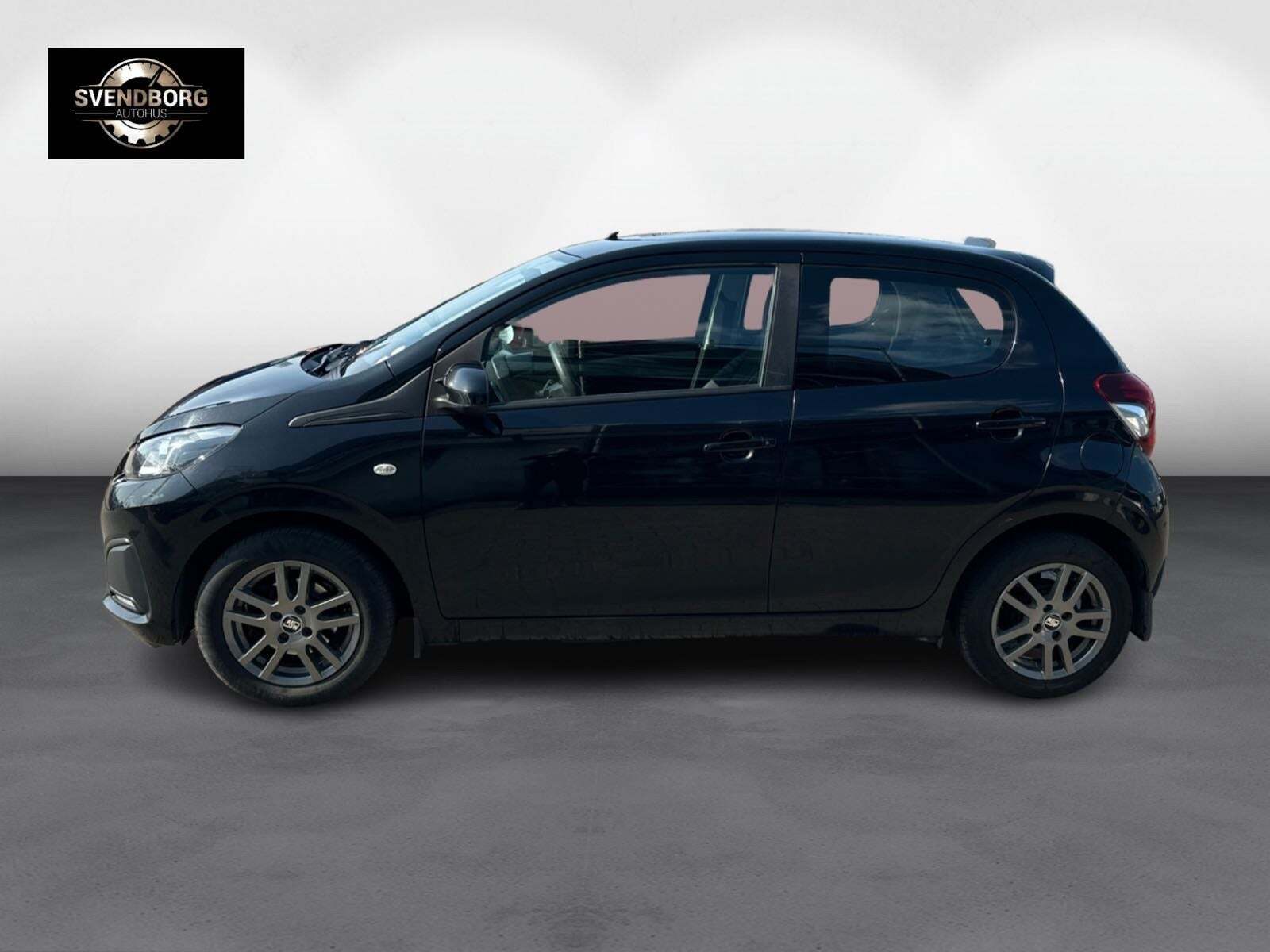 Grå Peugeot 108 fra 2015