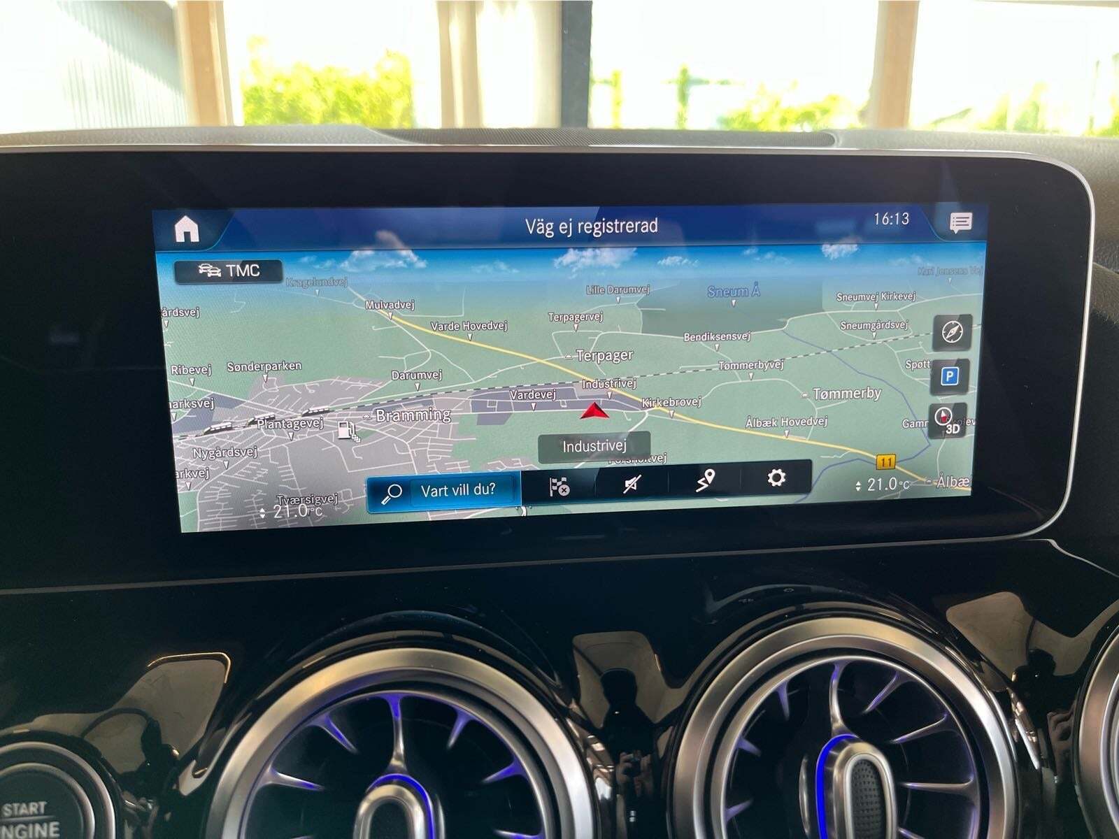 Grå Mercedes B200 d fra 2019