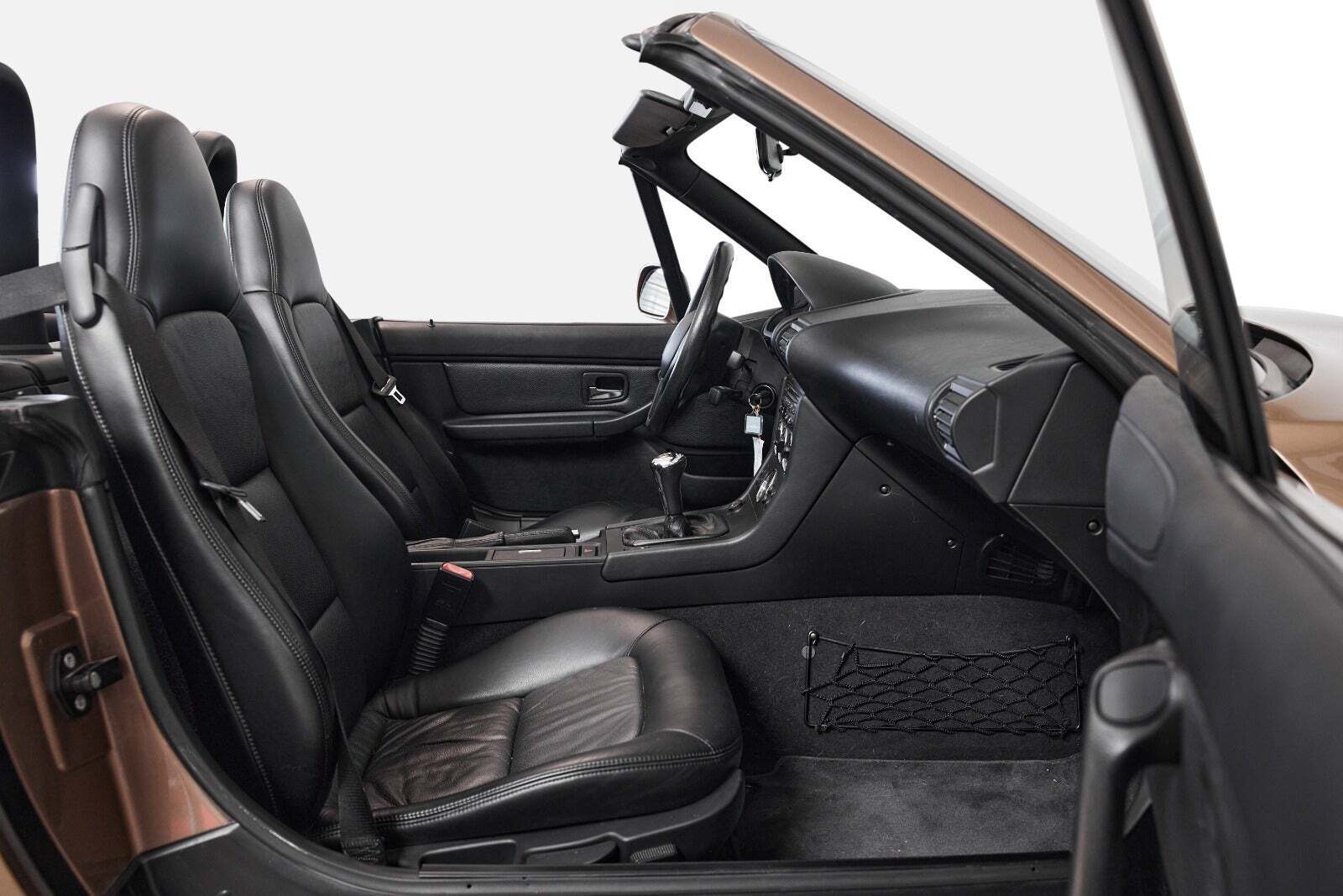 Brun BMW Z3 fra 1999