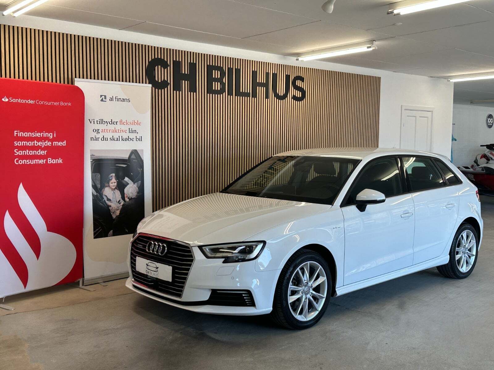 Hvid Audi A3 fra 2017