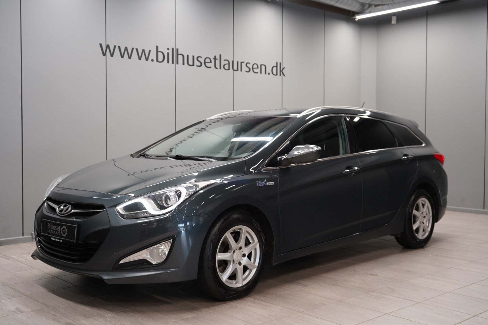 Grå Hyundai i40 fra 2015