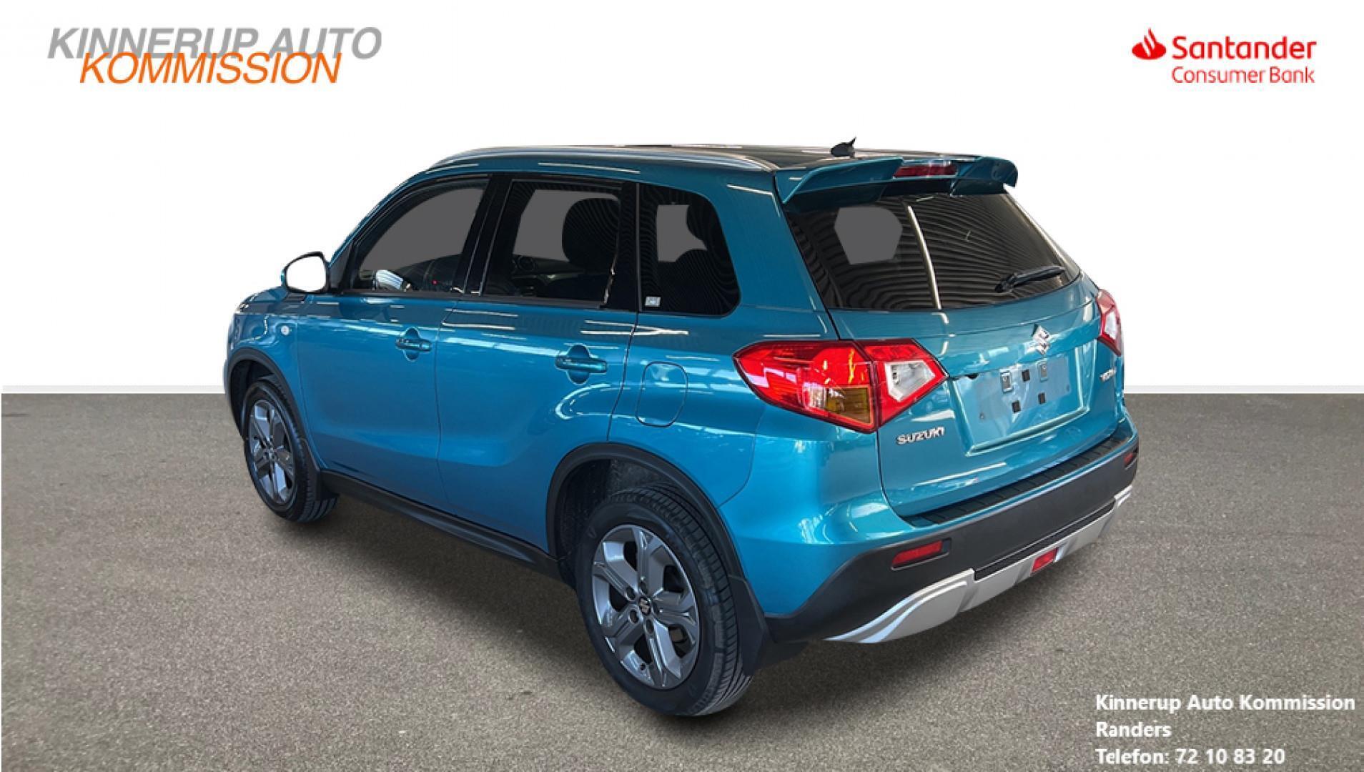 Sort Suzuki Vitara fra 2015