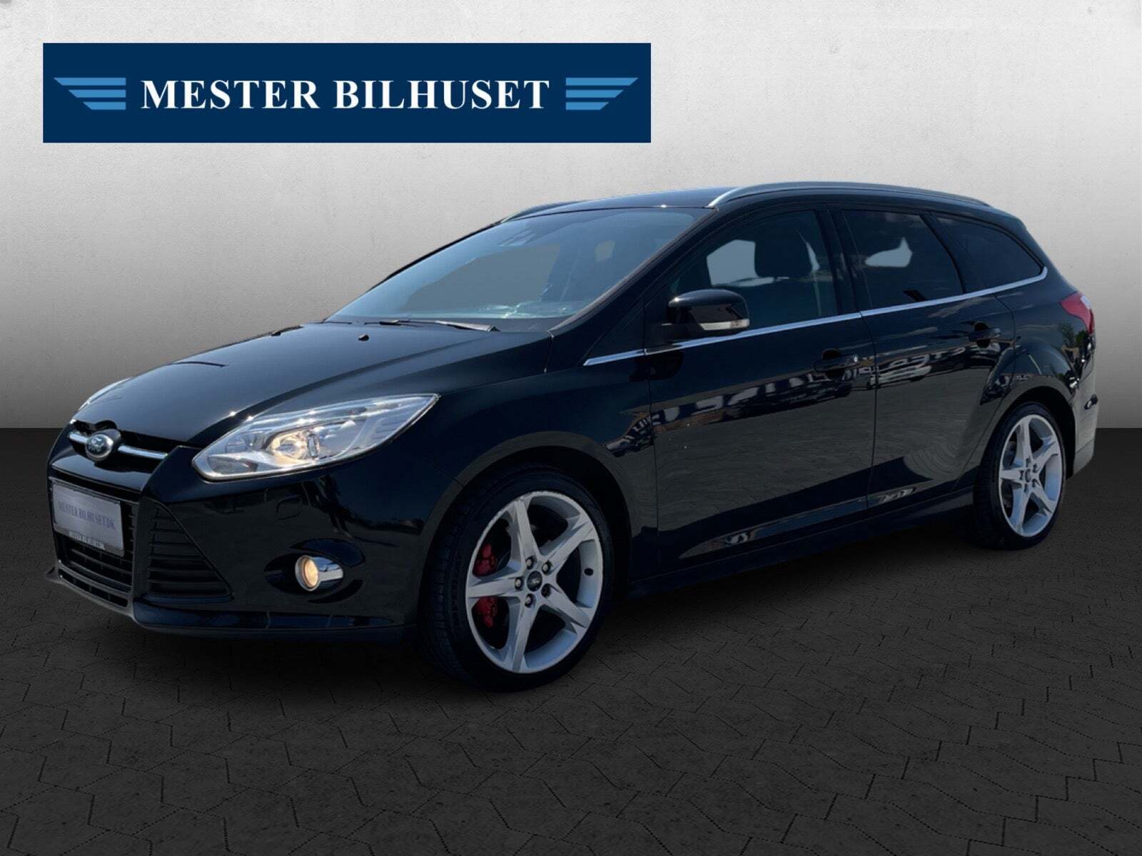 Grå Ford Focus fra 2011