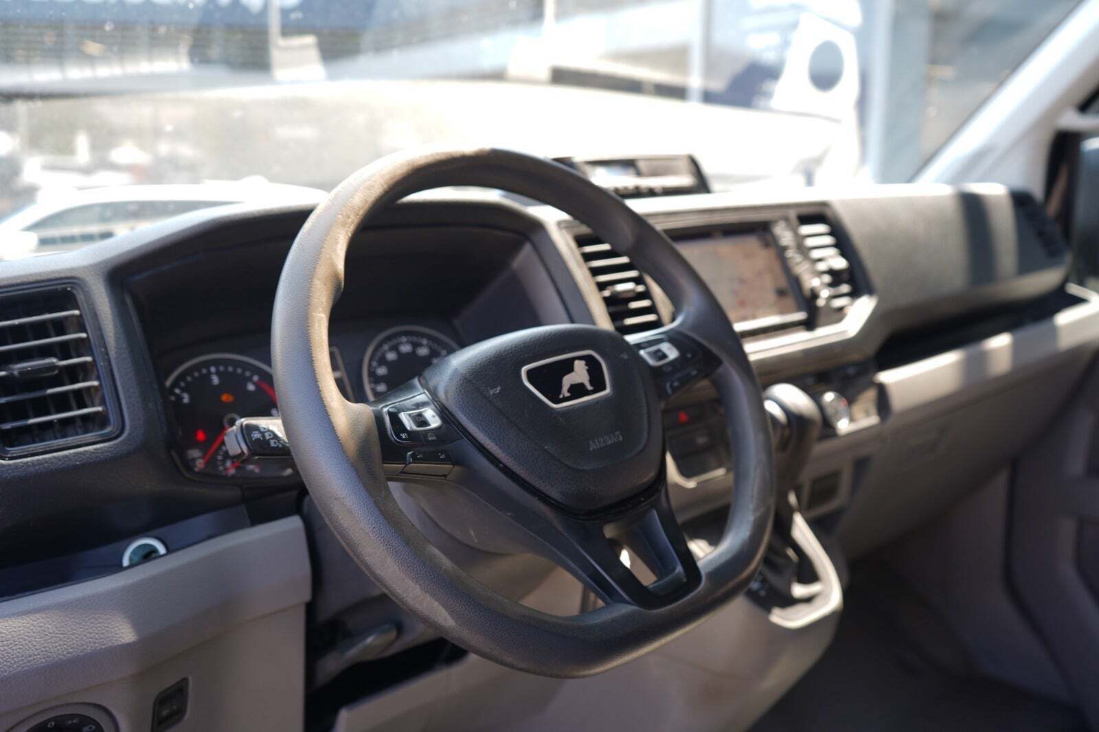 Grå MAN TGE 5.180 fra 2019