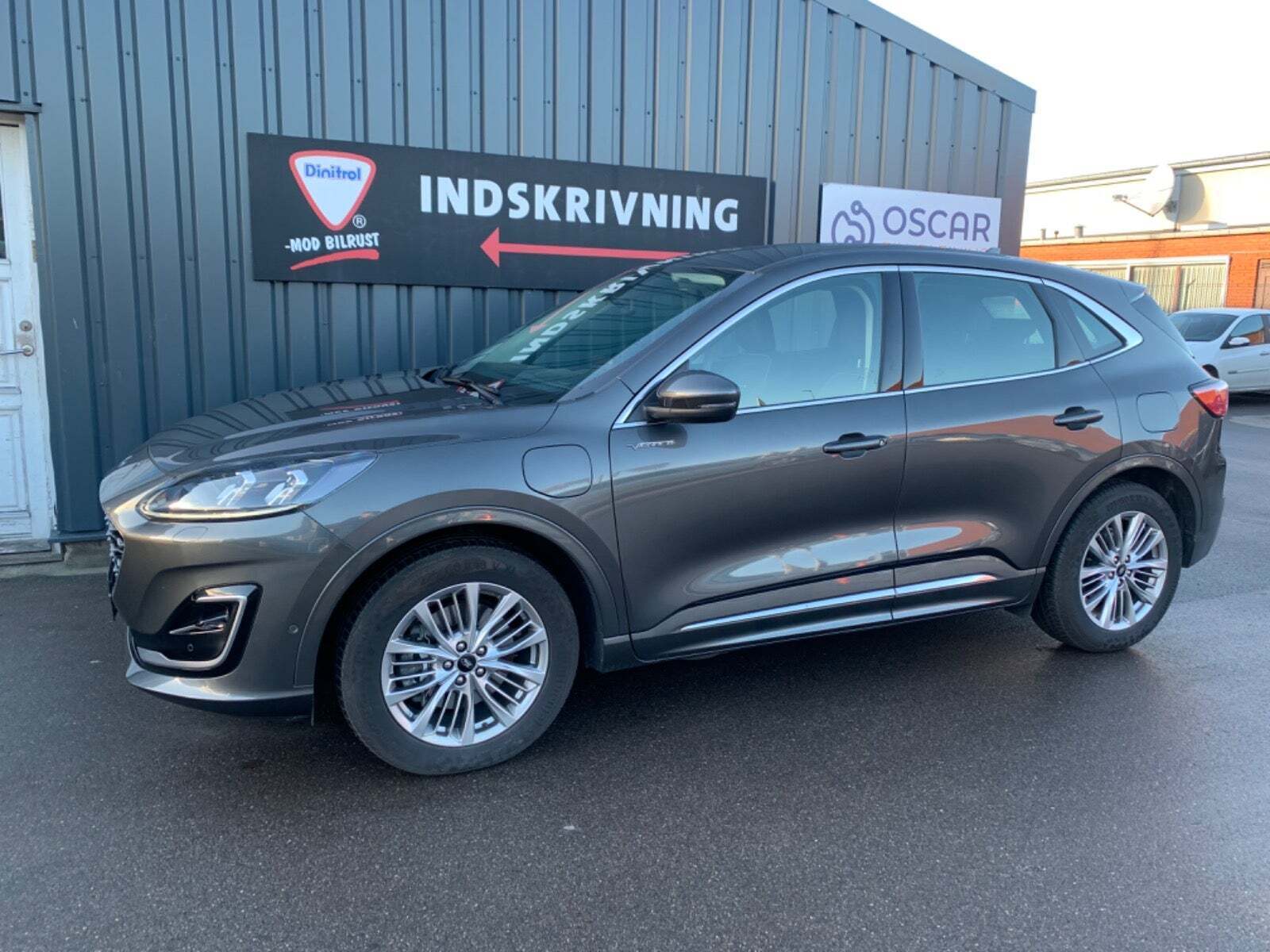 Ford Kuga 2,5 PHEV Vignale CVT