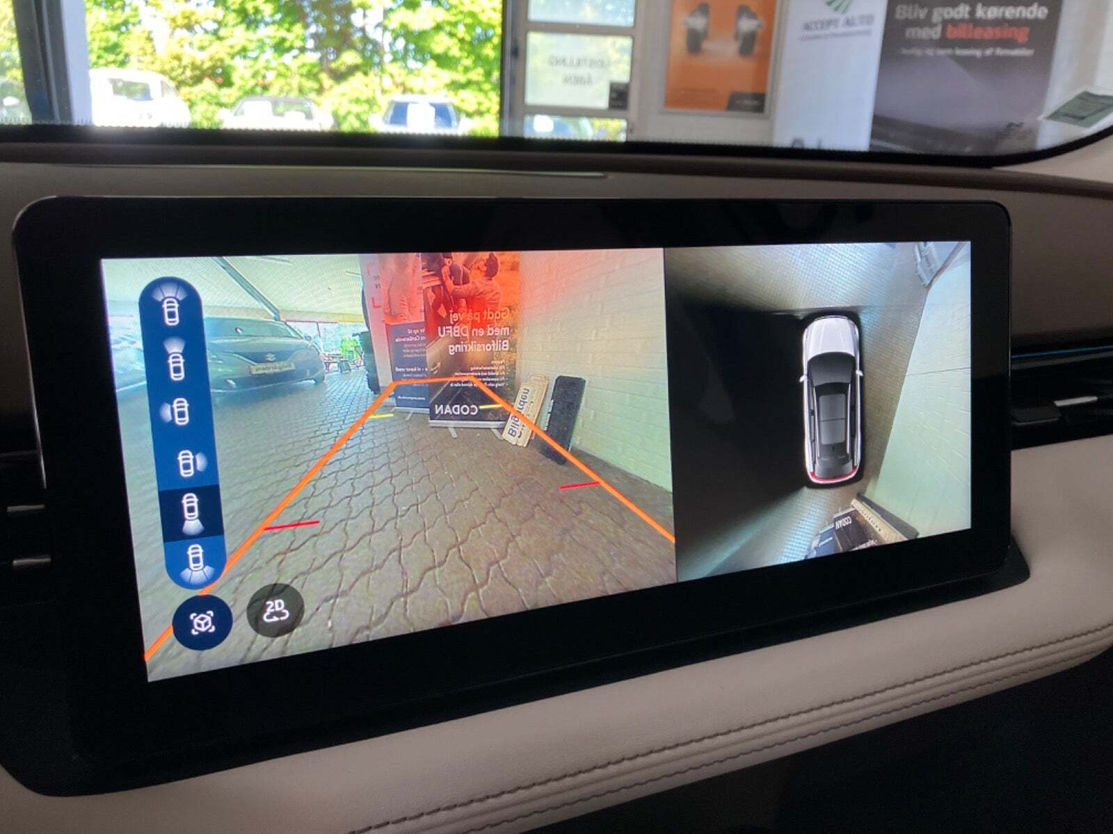 Hvid Aiways U5 fra 2021